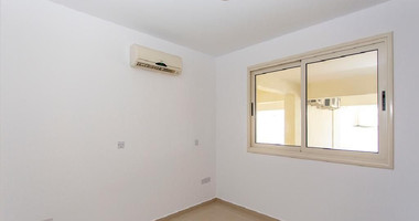 Unfurnished two Bedroom Apartment for Sale in Peyia