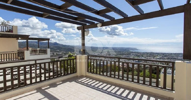Two Bedroom Apartment for Sale in Peyia