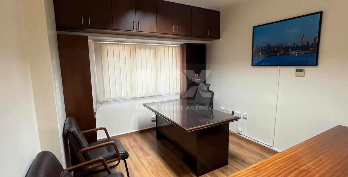 Modern Fully Furnished Ground Floor Office to Rent in Neapoli