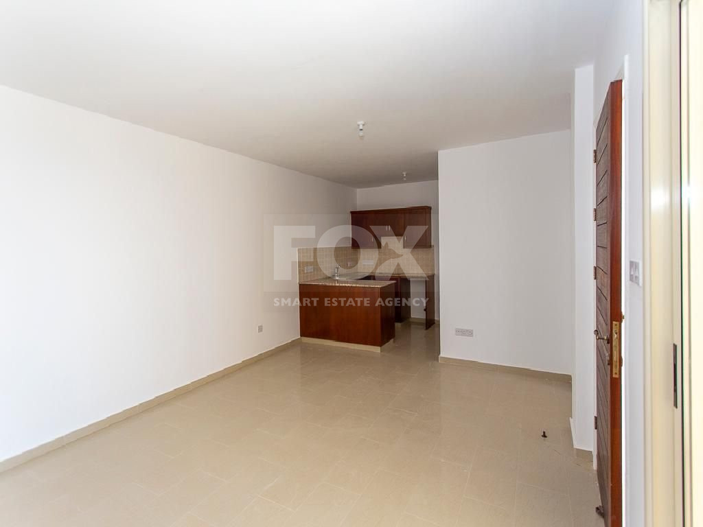 Unfurnished one Bedroom Apartment for Sale in Peyia