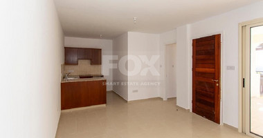 Unfurnished one Bedroom Apartment for Sale in Peyia