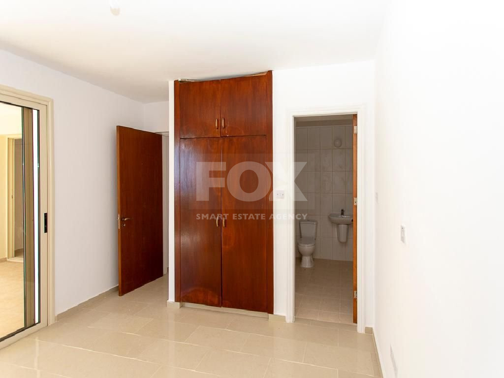 Unfurnished one Bedroom Apartment for Sale in Peyia