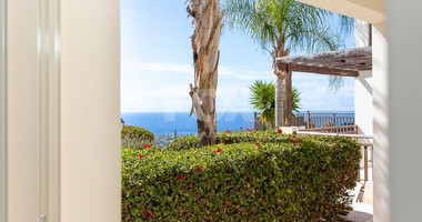 Unfurnished one Bedroom Apartment for Sale in Peyia