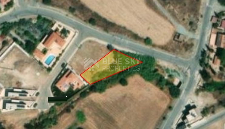 FOR SALE: RESIDENTIAL LAND WITH ARCHITECTURAL DRAWINGS & PLANNING PERMIT FOR 2 HOUSES IN PALODIA