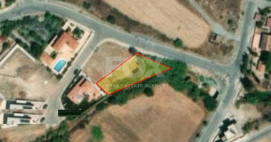 FOR SALE: RESIDENTIAL LAND WITH ARCHITECTURAL DRAWINGS & PLANNING PERMIT FOR 2 HOUSES IN PALODIA