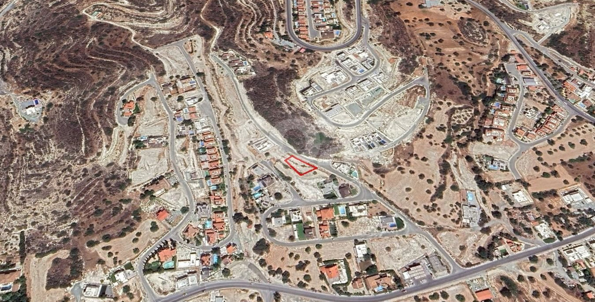 FOR SALE: RESIDENTIAL LAND WITH ARCHITECTURAL DRAWINGS & PLANNING PERMIT FOR 2 HOUSES IN PALODIA