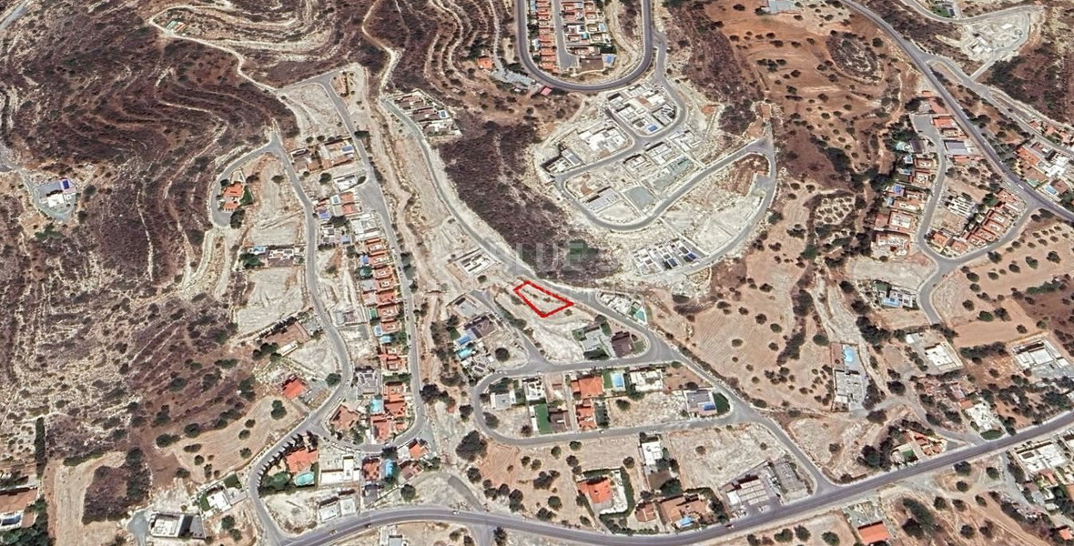 FOR SALE: RESIDENTIAL LAND WITH ARCHITECTURAL DRAWINGS & PLANNING PERMIT FOR 2 HOUSES IN PALODIA