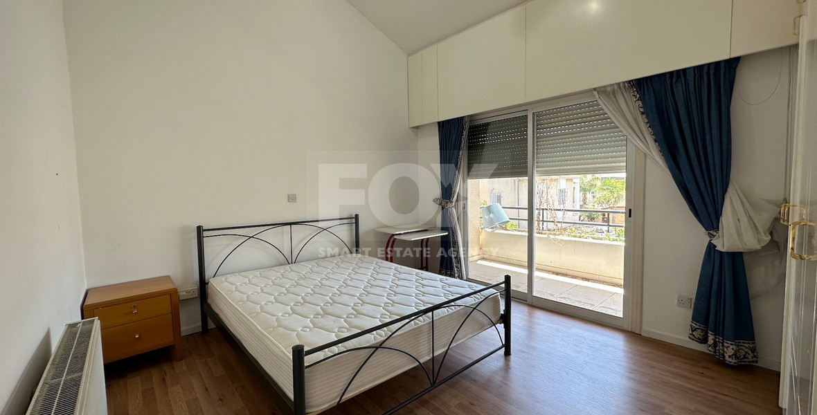 FOR RENT: VERSATILE BUILDING FOR HOME AND BUSINESS USE IN  PRIME LOCACATION NEAR ALL AMENITIES.