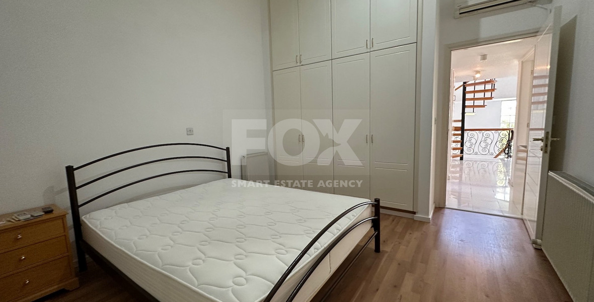 FOR RENT: VERSATILE BUILDING FOR HOME AND BUSINESS USE IN  PRIME LOCACATION NEAR ALL AMENITIES.
