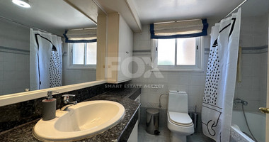 FOR RENT: VERSATILE BUILDING FOR HOME AND BUSINESS USE IN  PRIME LOCACATION NEAR ALL AMENITIES.
