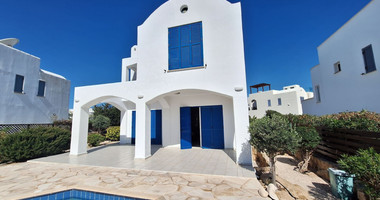 Five Bedroom Detached Villa for rent