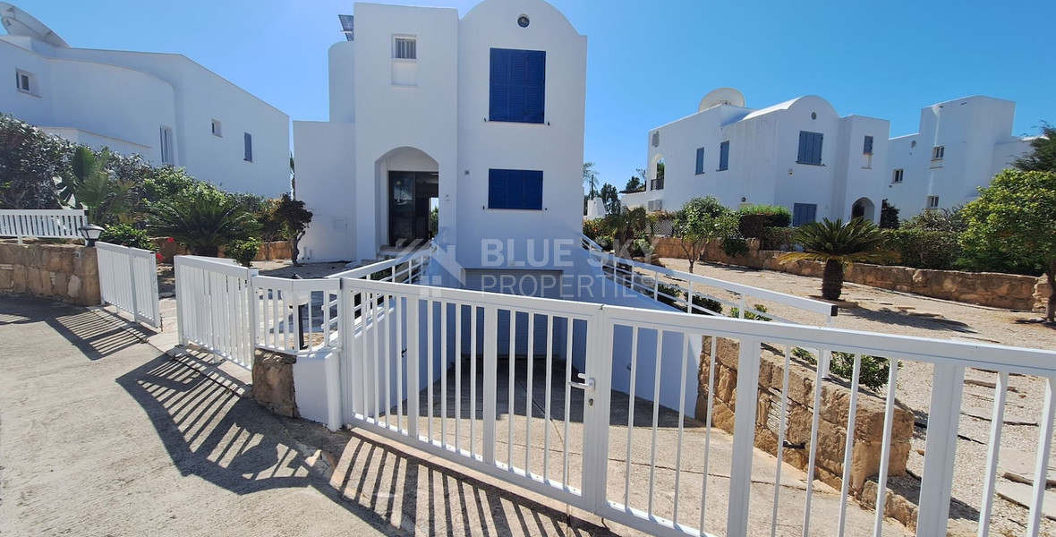 Five Bedroom Detached Villa for rent