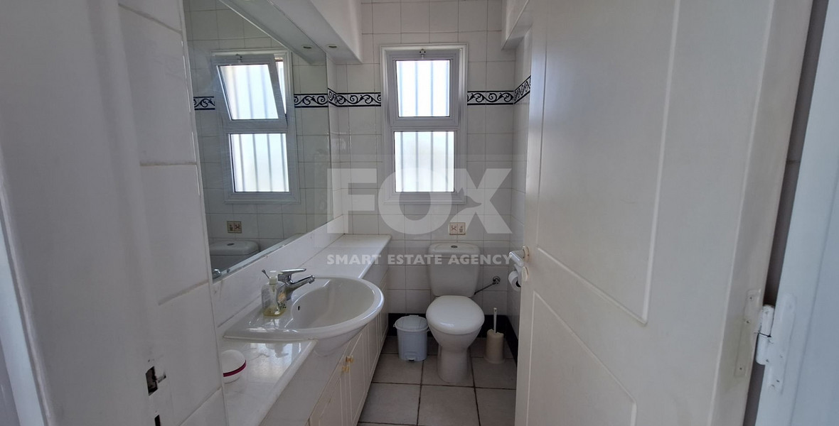 Five Bedroom Detached Villa for rent