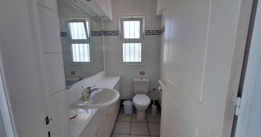 Five Bedroom Detached Villa for rent