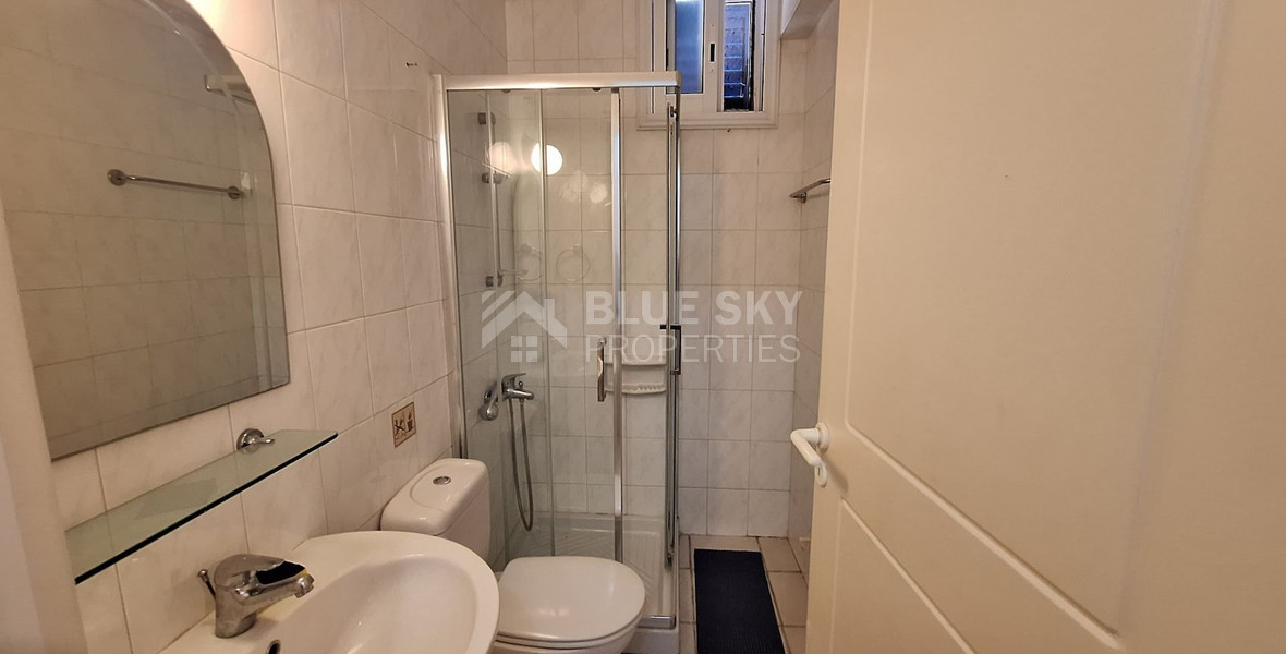 Five Bedroom Detached Villa for rent