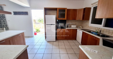 Five Bedroom Detached Villa for rent