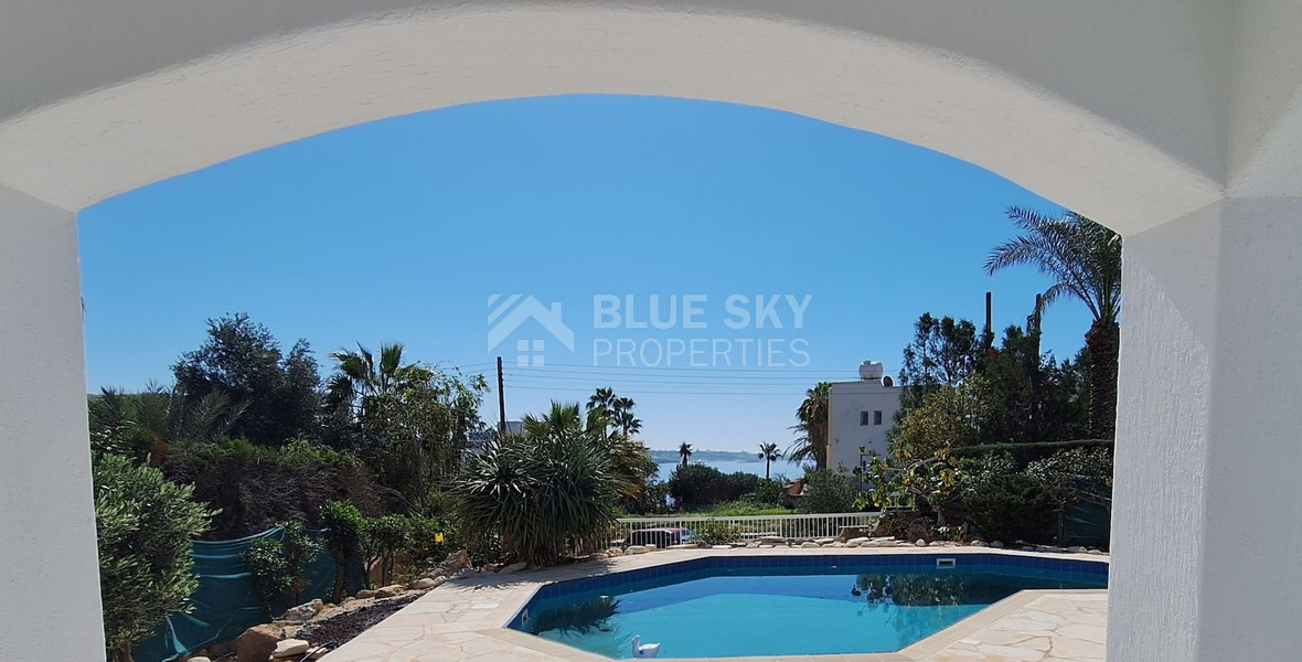 Five Bedroom Detached Villa for rent