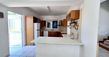 Five Bedroom Detached Villa for rent