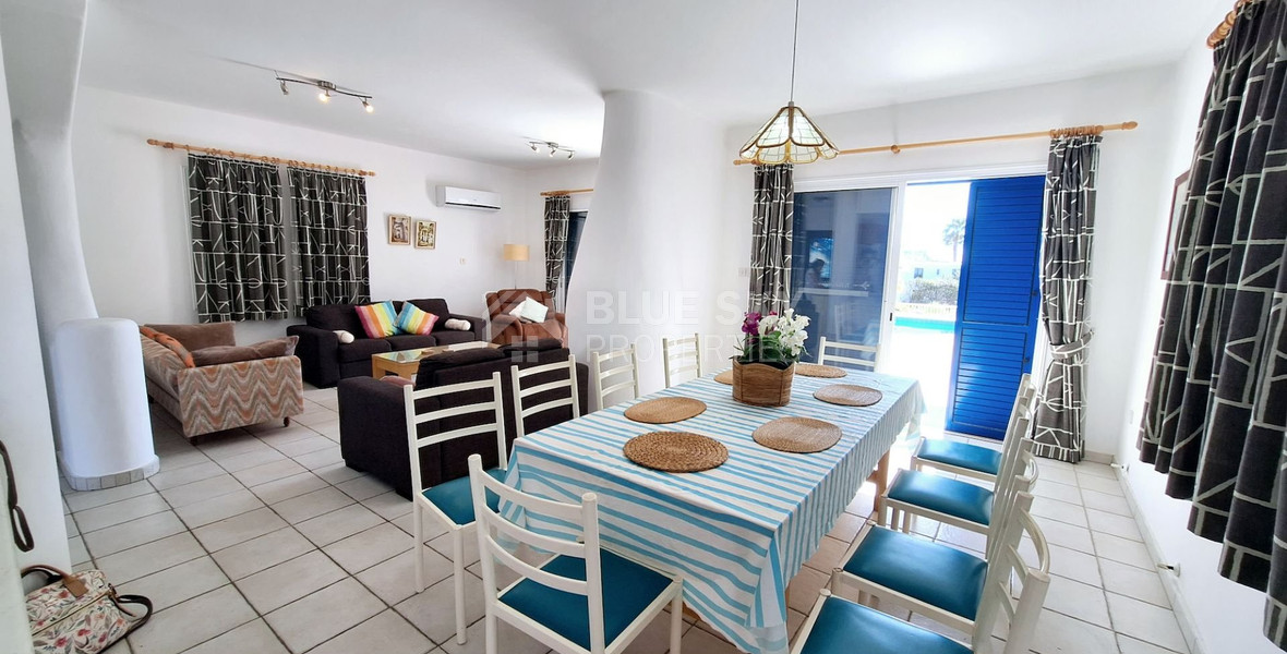 Five Bedroom Detached Villa for rent