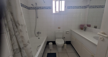 Five Bedroom Detached Villa for rent