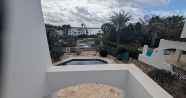 Five Bedroom Detached Villa for rent