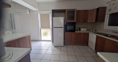 Five Bedroom Detached Villa for rent