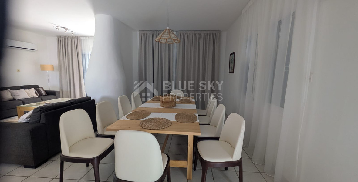 Five Bedroom Detached Villa for rent