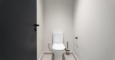 For Sale – Premium Income-Generating Office Building in Limassol’s Old Town | 600 sqm, 3 Floors + Basement, Rooftop Garden, Parking, 5+5 Year Lease