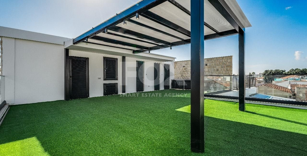 For Sale Premium Office Building in Limassol’s Old Town – 3 Floors + Basement, 600 sqm, Rooftop Garden, Near Seafront with Parking