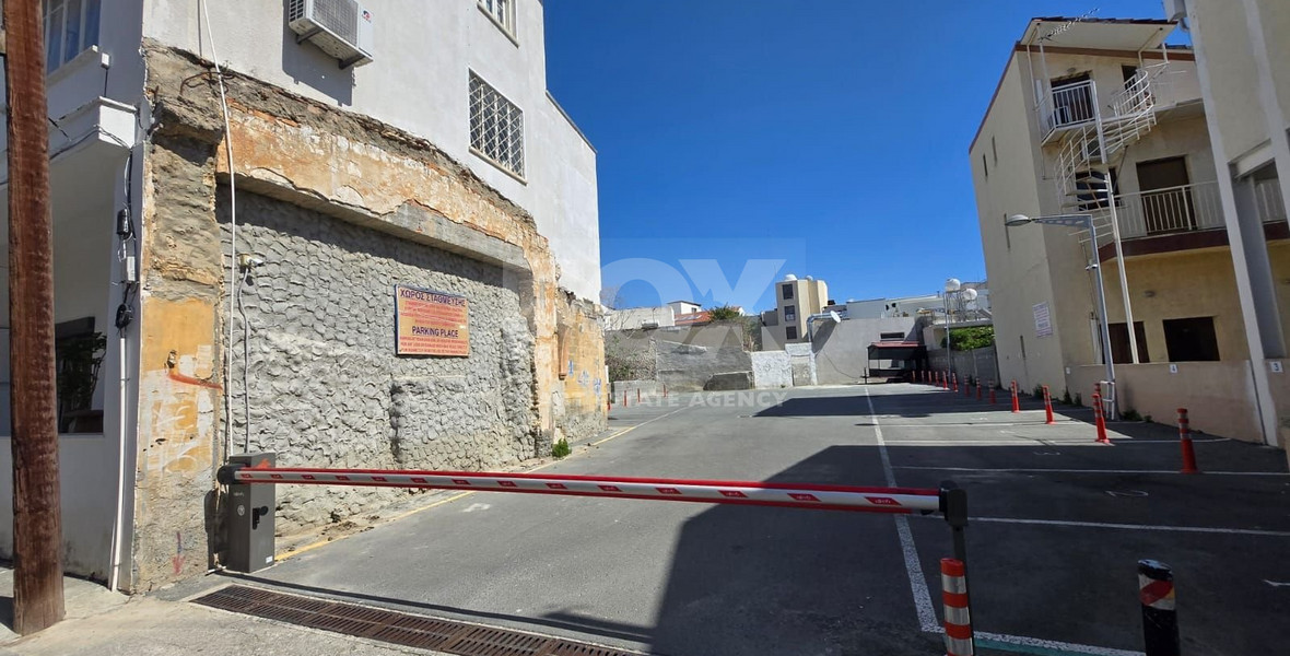 For Sale Premium Office Building in Limassol’s Old Town – 3 Floors + Basement, 600 sqm, Rooftop Garden, Near Seafront with Parking