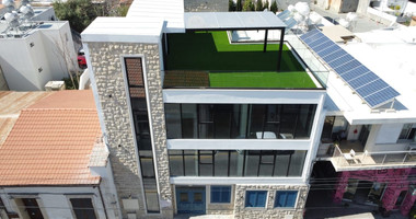 For Sale – Premium Income-Generating Office Building in Limassol’s Old Town | 600 sqm, 3 Floors + Basement, Rooftop Garden, Parking, 5+5 Year Lease