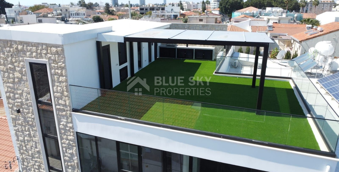 For Sale – Premium Income-Generating Office Building in Limassol’s Old Town | 600 sqm, 3 Floors + Basement, Rooftop Garden, Parking, 5+5 Year Lease