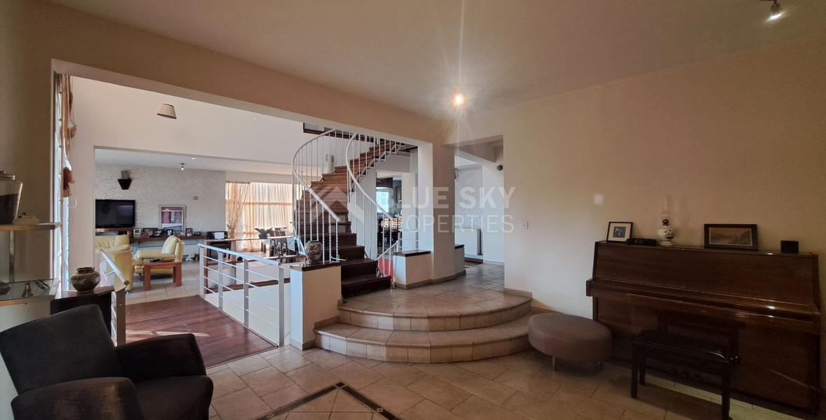 Five Bedroom House In Armou, Paphos