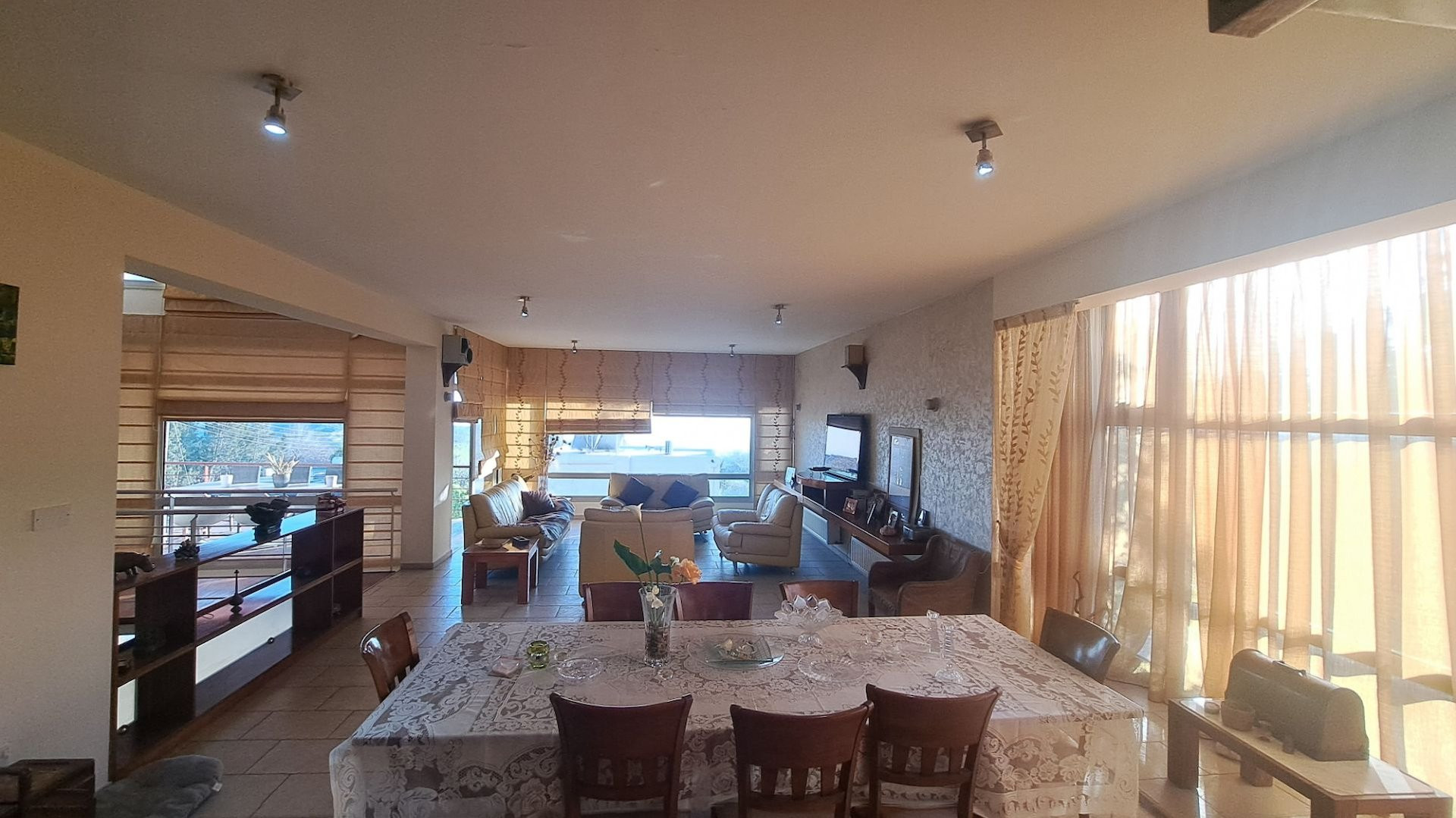 Wohnung 5 Schlafzimmer 270 m² Armou, Zypern