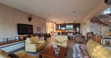 Five Bedroom House In Armou, Paphos