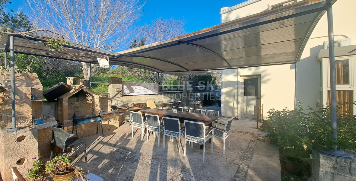 Five Bedroom House In Armou, Paphos