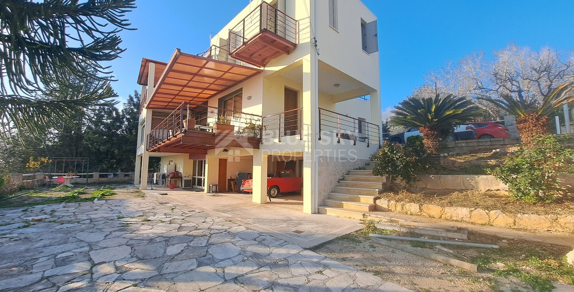Five Bedroom House In Armou, Paphos