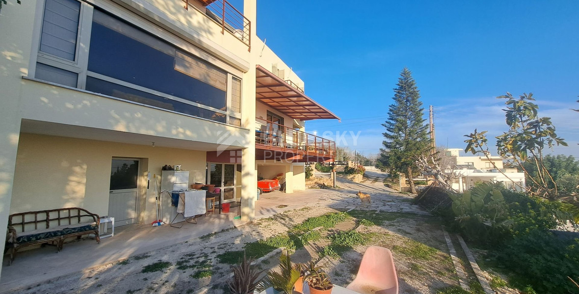 Five Bedroom House In Armou, Paphos