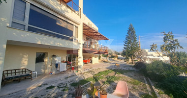 Five Bedroom House In Armou, Paphos