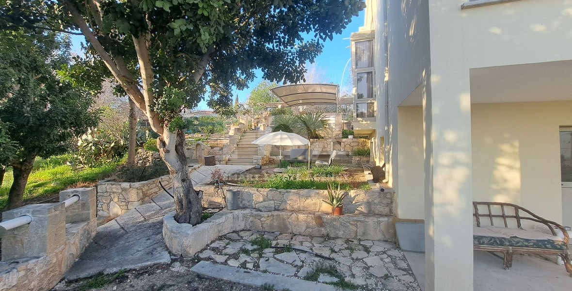 Five Bedroom House In Armou, Paphos
