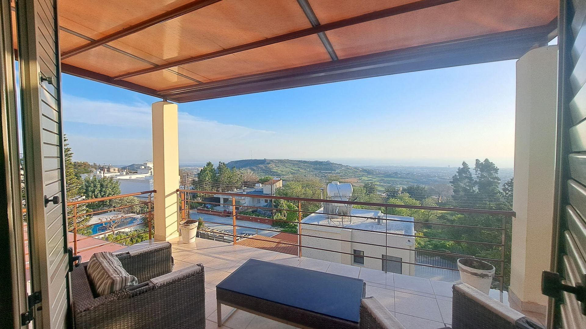 Wohnung 5 Schlafzimmer 270 m² Armou, Zypern