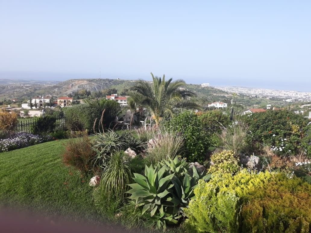 Five bedroom house for rent