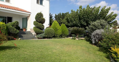 Five bedroom house for rent