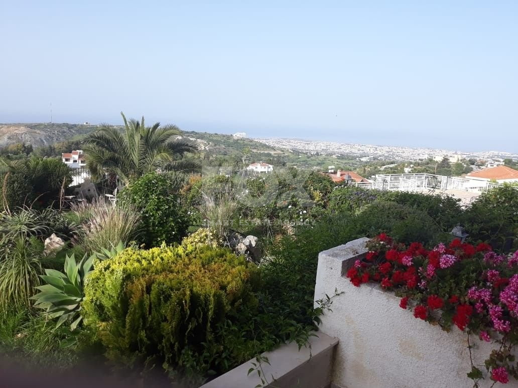 Five bedroom house for rent