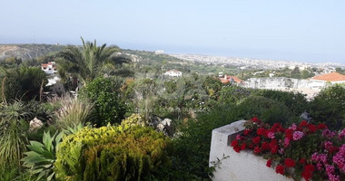 Five bedroom house for rent