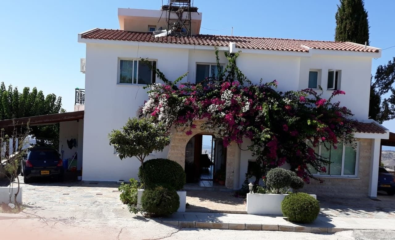 Casa 5 habitaciones 250 m² en Pafos, Chipre
