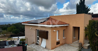 Three bedroom elegant villa for sale in Tremithousa, in Paphos