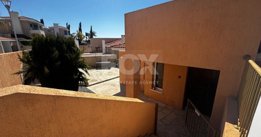 Three bedroom elegant villa for sale in Tremithousa, in Paphos