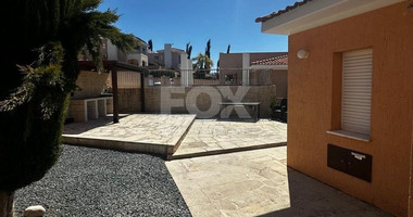 Three bedroom elegant villa for sale in Tremithousa, in Paphos