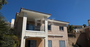 Three bedroom elegant villa for sale in Tremithousa, in Paphos